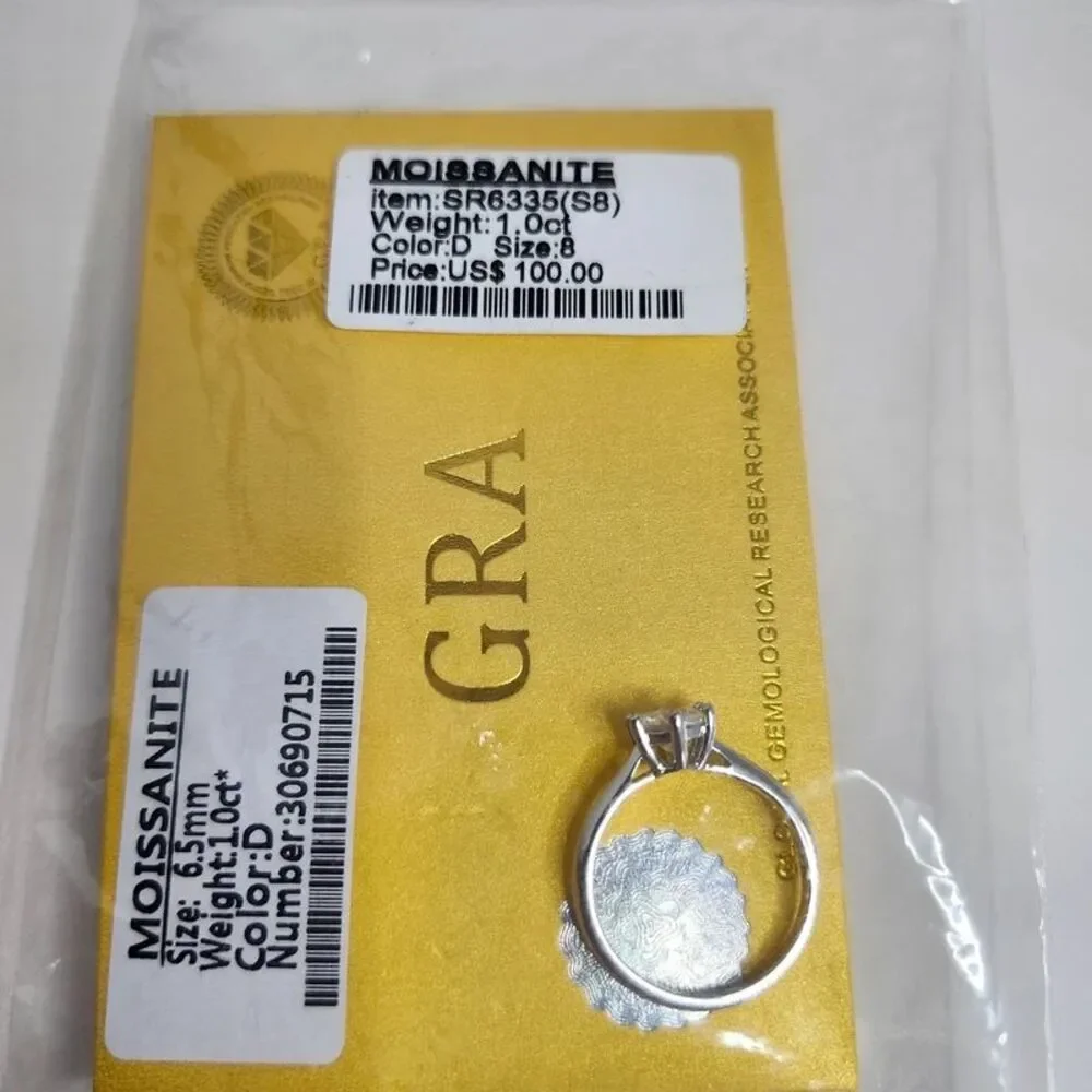 1.0 CT moissanite ring